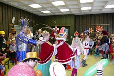 Naumburger Prinzenpaare mit Hofnarren besuchen den Kindergottesdienst (Foto: Karl-Franz Thiede)